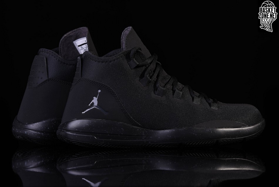 nike jordan reveal black