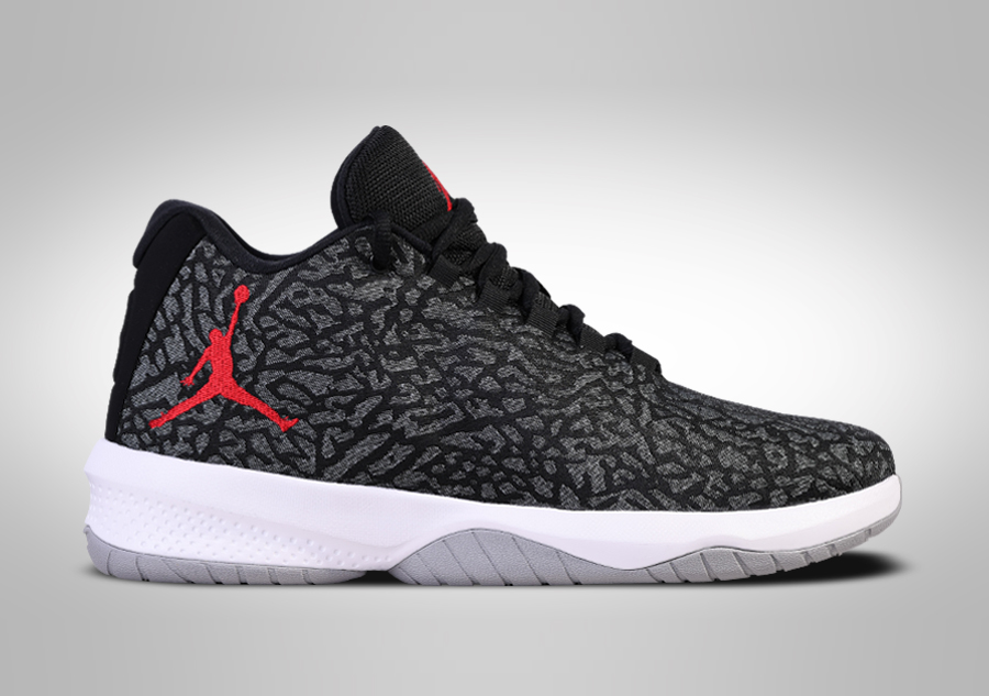 nike vomero 14 black