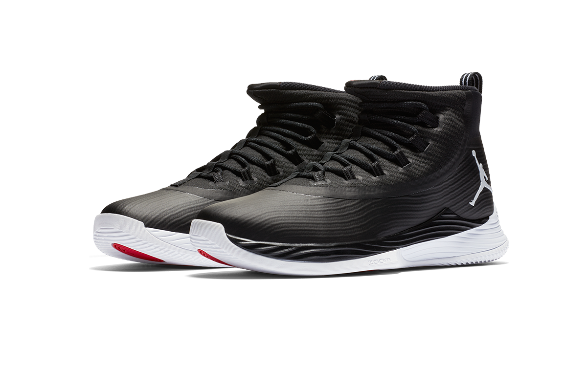 NIKE AIR JORDAN ULTRA.FLY 2 BLACK&WHITE JIMMY BUTLER