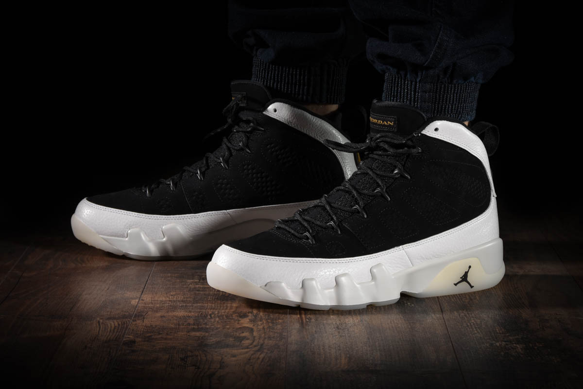 NIKE AIR JORDAN 9 RETRO CITY OF FLIGHT