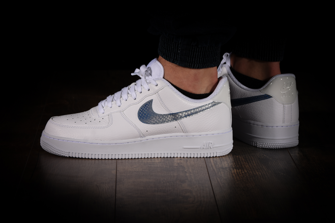 nike air force 1 lv8 blue snakeskin