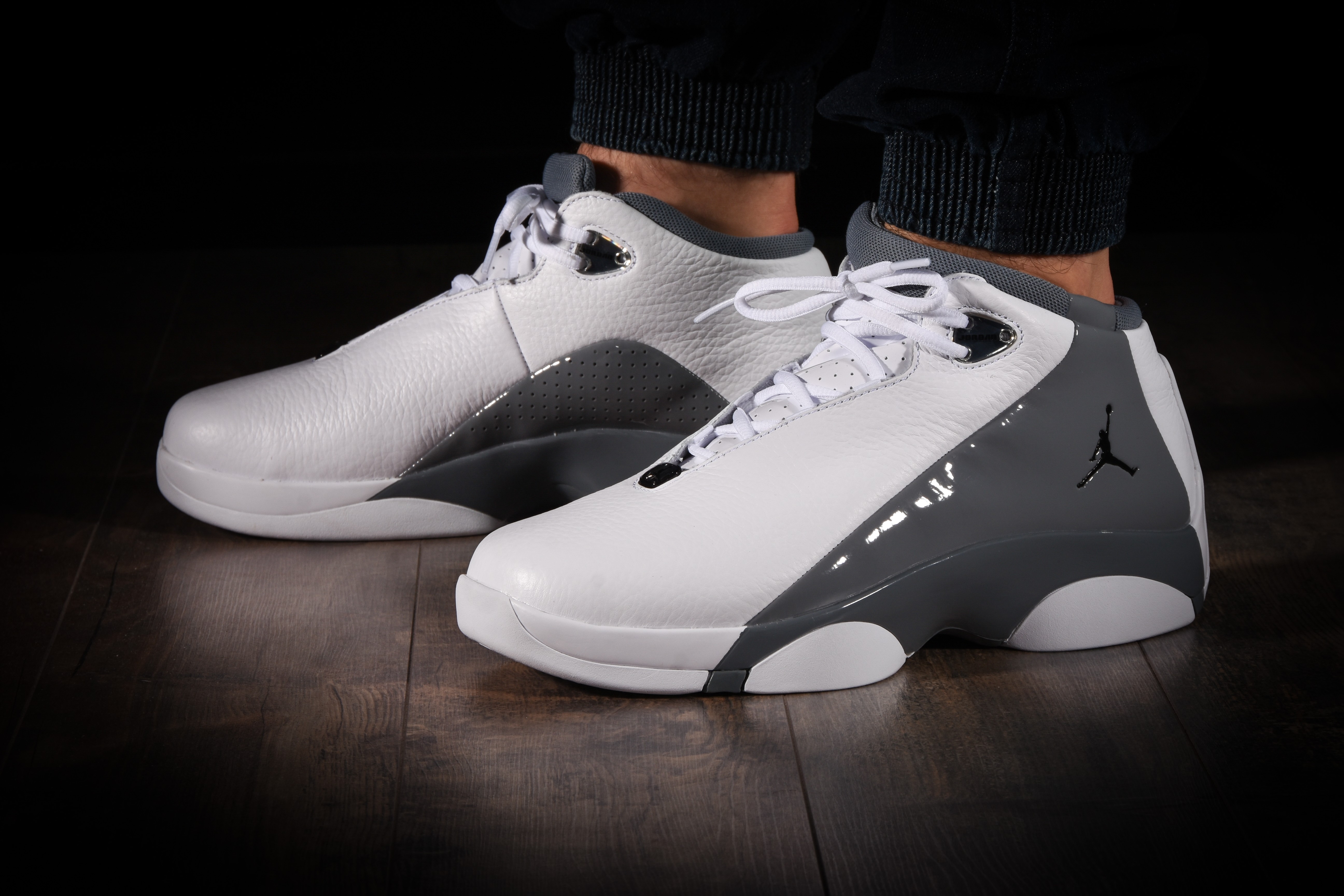 Nike Air Jordan Jumpman Team 1 deals Grijs