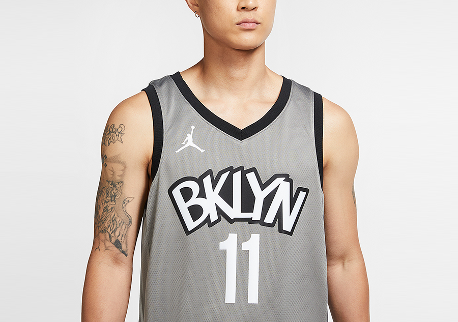 Brooklyn kyrie sales irving jersey