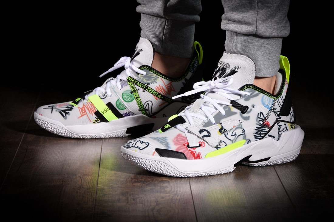 NIKE AIR JORDAN WHY NOT ZER0.4 GRAFFITI R. WESTBROOK