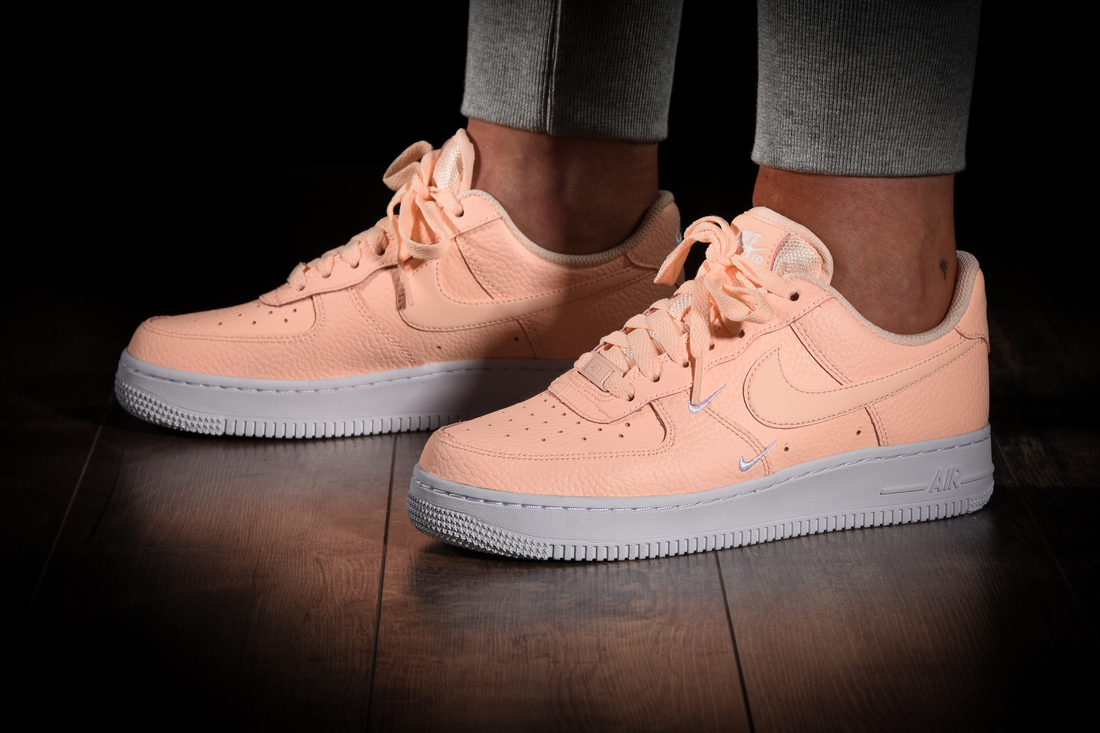 NIKE AIR FORCE 1 LOW '07 WMNS MELON TINT