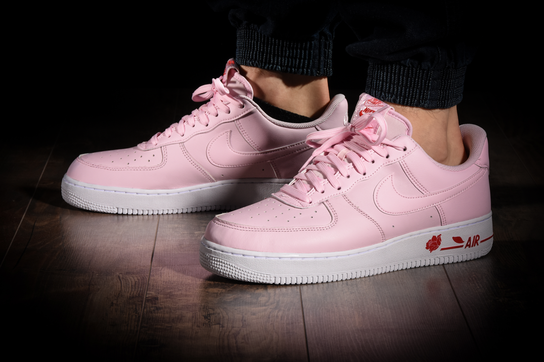 NIKE AIR FORCE 1 LOW THANK YOU PLASTIC BAG PINK FOAM