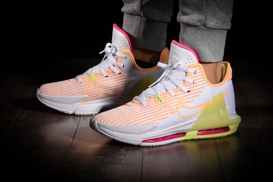 NIKE LEBRON WITNESS VI LEMON TWIST