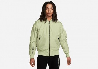 NIKE AIR JORDAN 23ENGINEERED STATEMENT JACKET OLIVE AURA