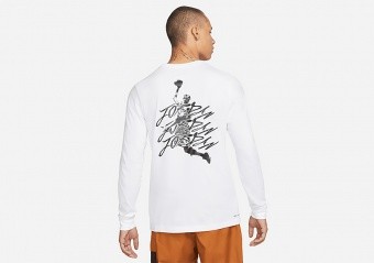 White long store sleeve jordan shirt