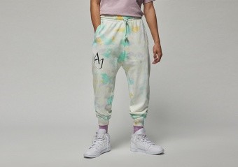 NIKE AIR JORDAN SPORT DNA FLEECE PANTS OCEAN CUBE price €82.50