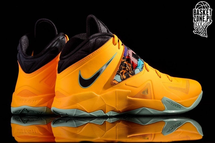 NIKE ZOOM SOLDIER VII LASER ORANGE POP ART LEBRON price 87.50 Basketzone